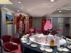 -巴特餐饮6加1音乐餐吧·新疆菜