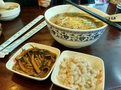 -朱鸿兴面馆(镇湖店)