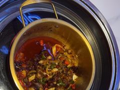 -何师傅美蛙鱼头(汉街店)