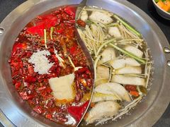 -沸炉重庆老火锅(军事博物馆店)