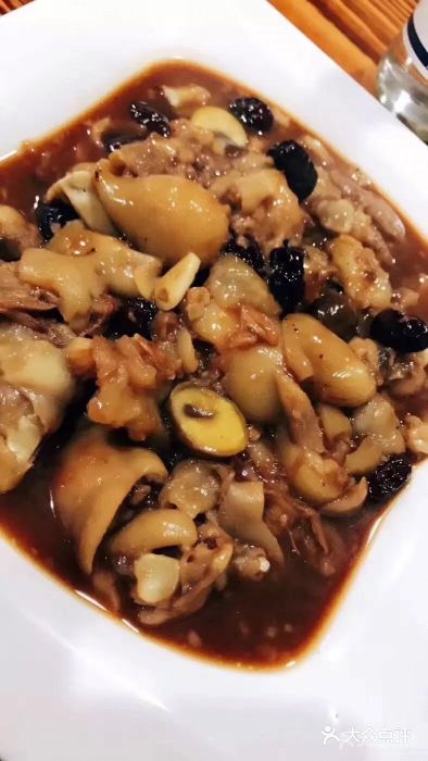 老刘私厨猪脚饭板栗蹄花图片