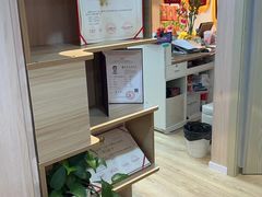 -猴有戏教育戏剧·音乐剧·主持口才·演讲朗诵辩论(环球港华师大校区)