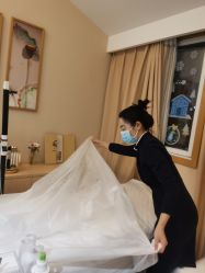 -一本X目奈子日式单根美睫专业店