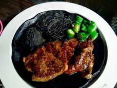 -豪客来牛排(中央花苑店)