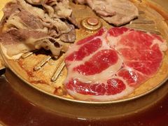 -猪啊牛呀羊啊铜盘烤肉(正大广场店)