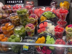 -每日新鲜水果吧(上海环球金融中心店)