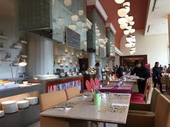 -上海浦东康桥绿地假日酒店