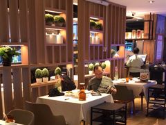 -汤城小厨•粤菜•靓汤(金宝街店)
