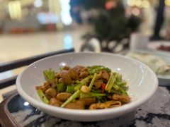 -新白鹿餐厅(百联中环店)