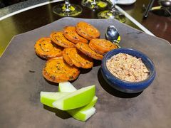 鹅肝酱葱油饼-杭州西子湖四季酒店·金沙厅