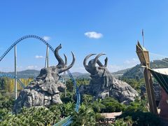 -七彩云南欢乐世界