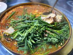 -鸡足缘·海稍鱼•野生菌火锅