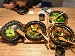 -万宝财富商业广场