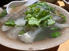 -大众跷脚牛肉馆·非遗传承单位(峨眉山店)