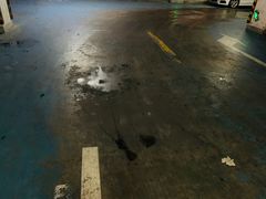 -绿地东海岸-地下停车场