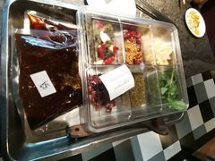 -大鱼山房鱼头火锅(老字号品质店)