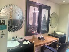 -喜鹊愉家酒店(郑州曼哈顿博览中心地铁站店)