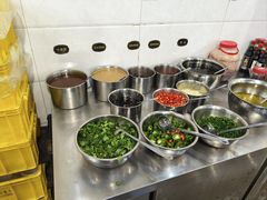 -牛一煲美食(江高店)