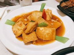 闫府第一福-闫府私房菜(经四路万达店)