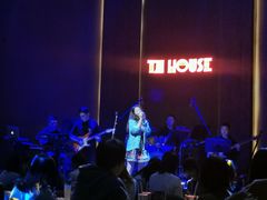 -TZ House音乐现场(来福士中心店)