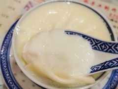 -广信牛奶甜品世家(台东店)