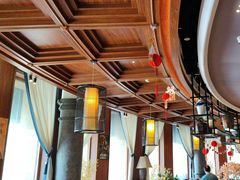 -八府香鸭·啫啫煲(华山路店)