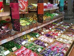 -来伊份1038(新村路三店)