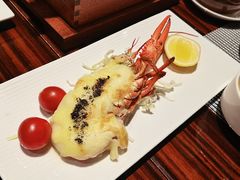 -广州万富希尔顿酒店·感趣自助餐厅·金秋蟹宴生蚝海鲜刺身