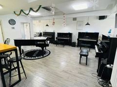 -梅纳·钢琴声乐架子鼓Mena Music(双井店)