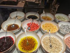 -八一路好吃街(雨田商务大厦店)