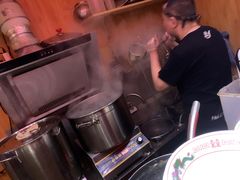-老龙亭拉面店