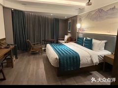 -美豪丽致酒店(西安高新区南二环丰庆公园地铁站店)