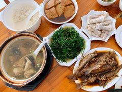 -山里人家土菜馆(茅山店)
