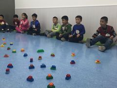 -龅牙兔儿童情商乐园(裕华旗舰店)