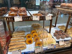 -CARINO BAKERY&CAFE(人广来福士店)