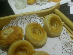 -闫府私房菜·百年鲁菜(恒隆店)