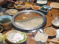-东巴婆婆云南鱼豆花火锅(大东门店)