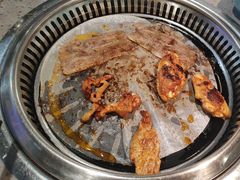 -金滏山烤肉·海鲜·火锅自助餐厅(襄阳万达店)