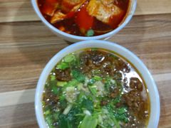 -老字号杨坡红油米线腊汁肉夹馍(东四道巷店)