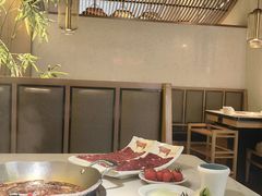 -左庭右院鲜牛肉火锅(浦江欢乐颂店)