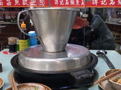 -谭记石锅鱼府(三道堰店)