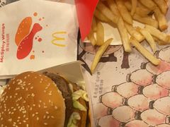 -麦当劳(得来速车道点餐 五里墩店)