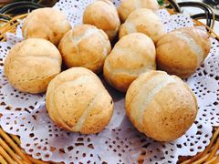 -香巴拉云南餐厅(华莱坞店)