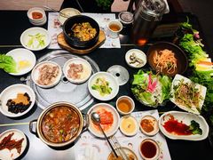 石锅拌饭-本家韩国烤肉(财富大厦店)