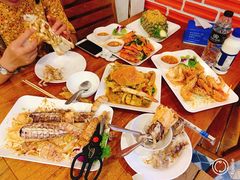 -两兄弟Song Pee Nong(2号店)