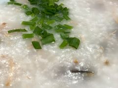 老火皮蛋瘦肉粥-龙记香港茶餐厅(久光百货店)