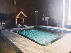 -弘安丽水温泉酒店