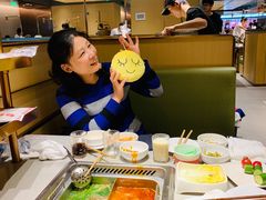 -海底捞火锅(金山百联店)