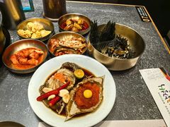-草家酱蟹炭火烤肉店(珲春南路二店)