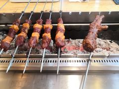 -河坝강뚝烧烤专门店(旗舰店)